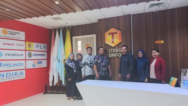 SMKMUH4 MoU dengan Politeknik Tempo